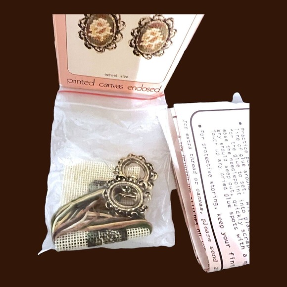 Jewelpoint Crewel Earring Craft Set - Picture 3 of 7